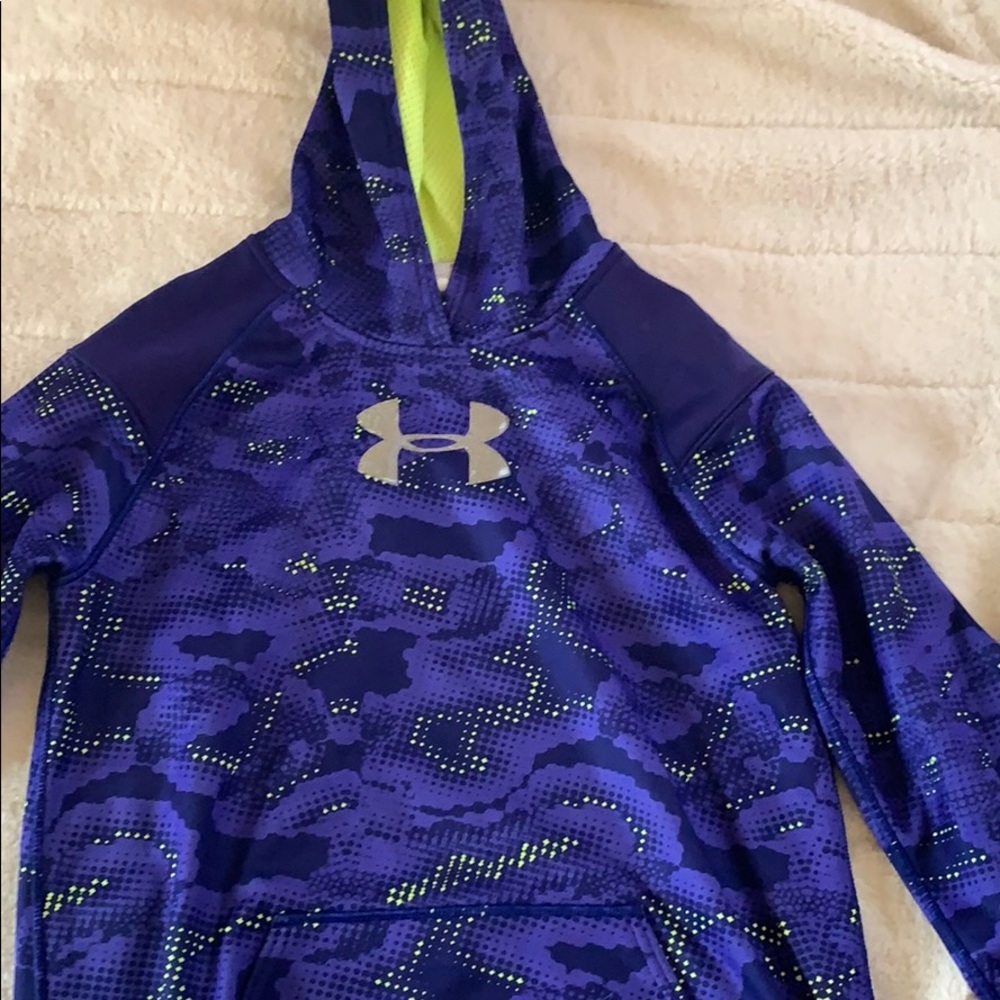 Underarmour hoodie great condition I’ve never worn